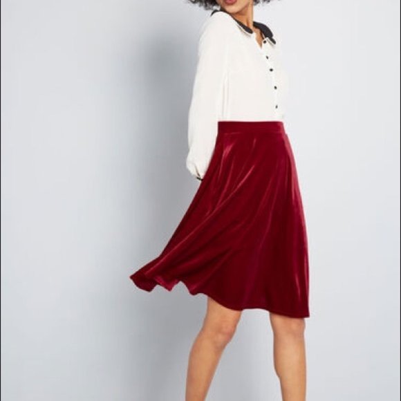 ModCloth Just This Sway Velvet A-Line Skirt - Picture 3 of 8